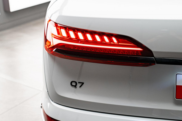 2025 MY26 Audi Q7 4M TFSI 250kW S line SUV