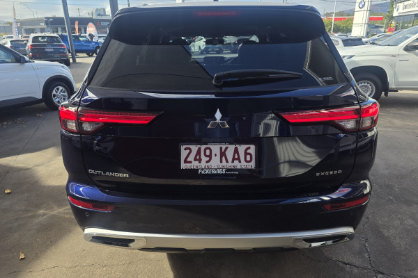 2024 Mitsubishi Outlander ZM Exceed SUV Image 6