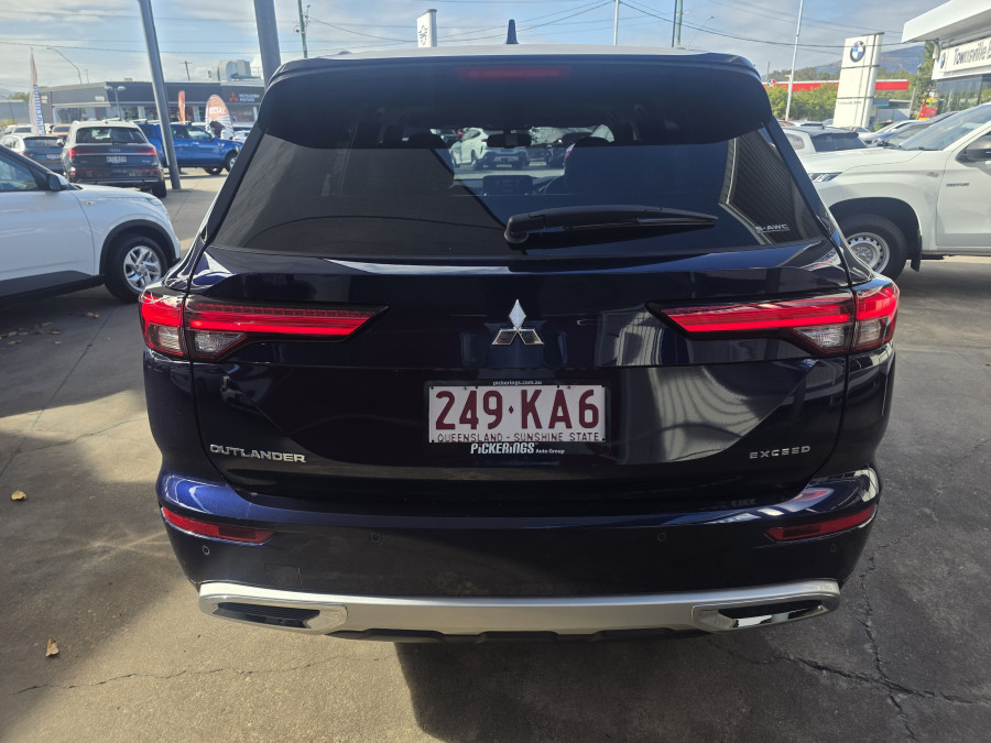 2024 Mitsubishi Outlander ZM Exceed SUV Image 6
