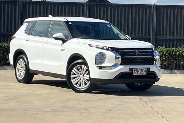 2025 MY24 Mitsubishi Outlander ZM PHEV ES SUV