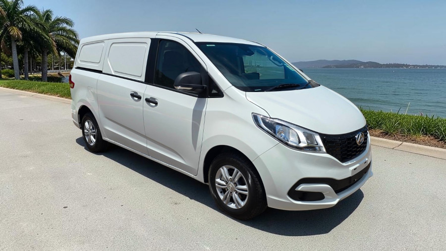 2026 MY25 LDV G10 SV7C + Van Image 1