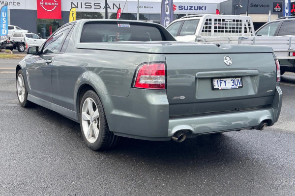 2015 Holden Ute VF SV6 Ute Image 6