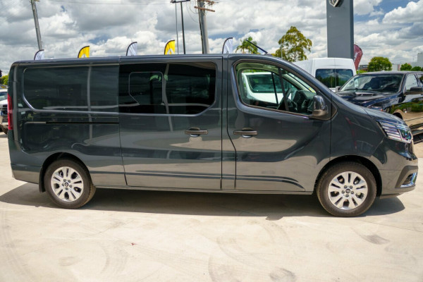 2026 Renault Trafic X82 Crew Lifestyle Van Image 4
