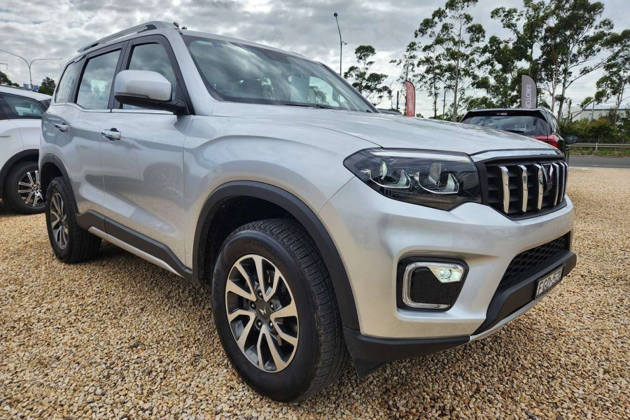 2023 Mahindra Scorpio  Z8 SUV Image 1