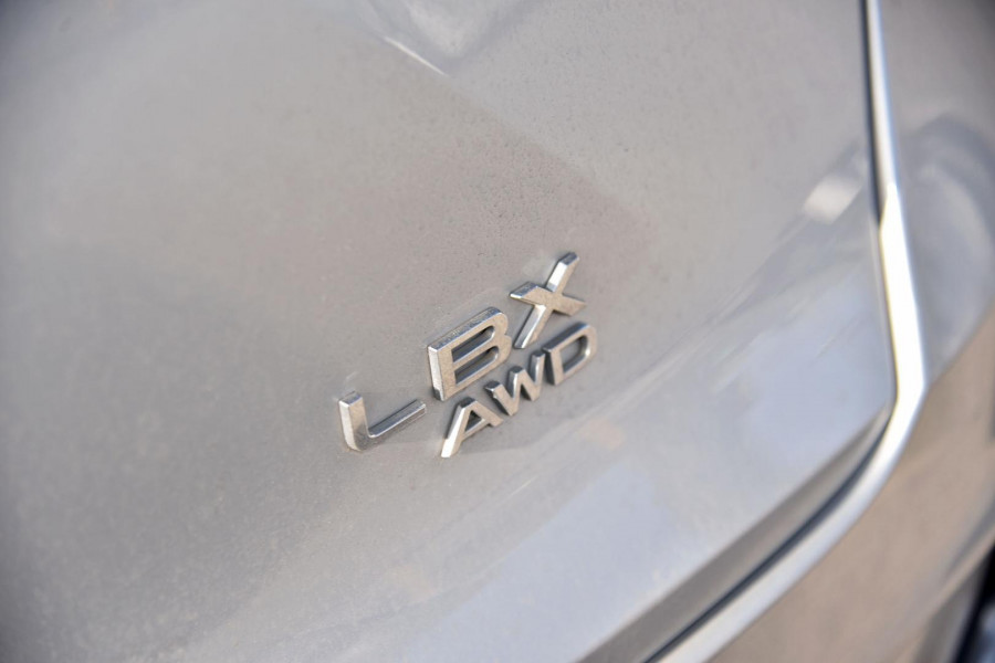 2024 Lexus LBX MAYH15R Sports Luxury SUV Image 17