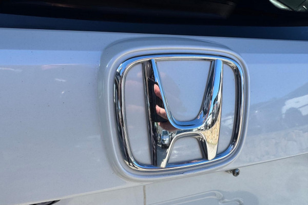 2018 Honda Civic 10th Gen VTi Hatch Image 11