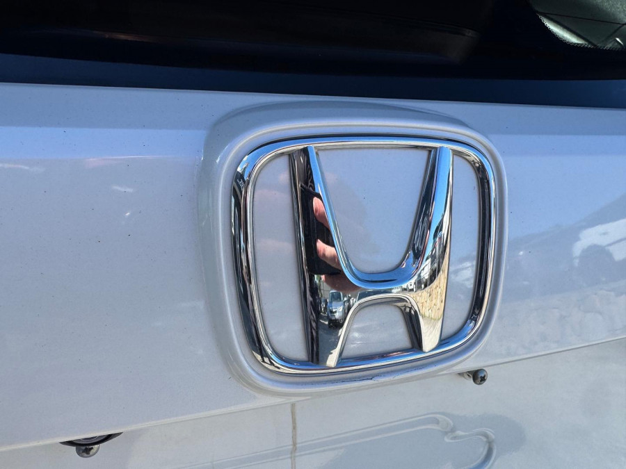 2018 Honda Civic 10th Gen VTi Hatch Image 11