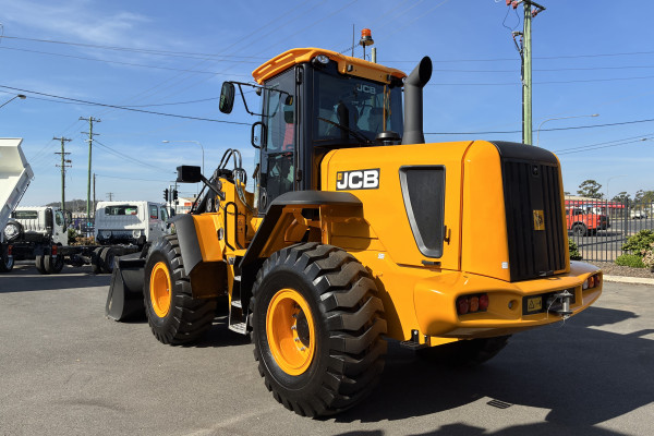 2025 JCB WHEELED LOADER Wheel Loader Image 2