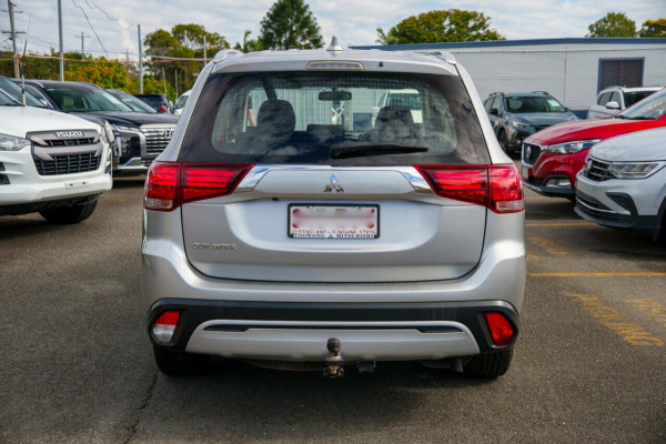 2019 Mitsubishi Outlander ZL ES SUV Image 3