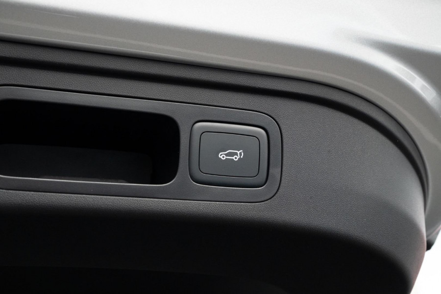 2025 MG MGS5 EV ZS3EM Essence 49 SUV Image 18