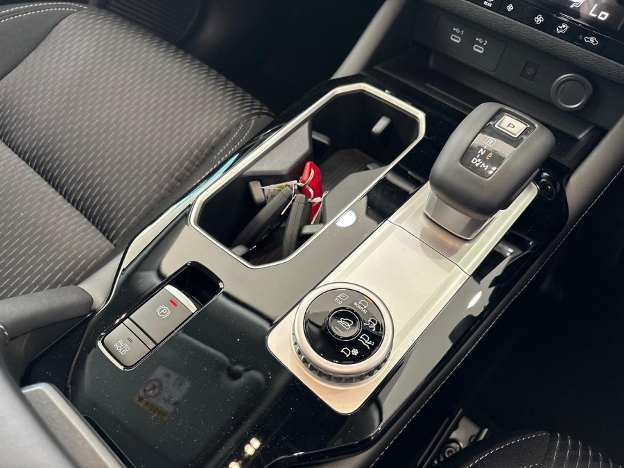 2025 Mitsubishi Outlander ZM LS SUV Image 30