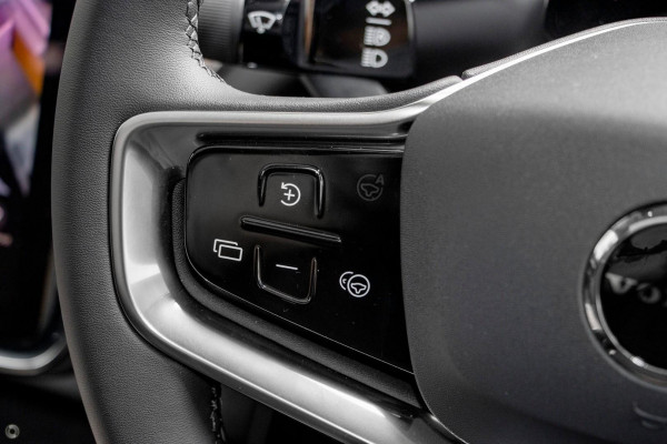 2025 Volvo EX90 No Series Plus Twin Motor SUV Image 12