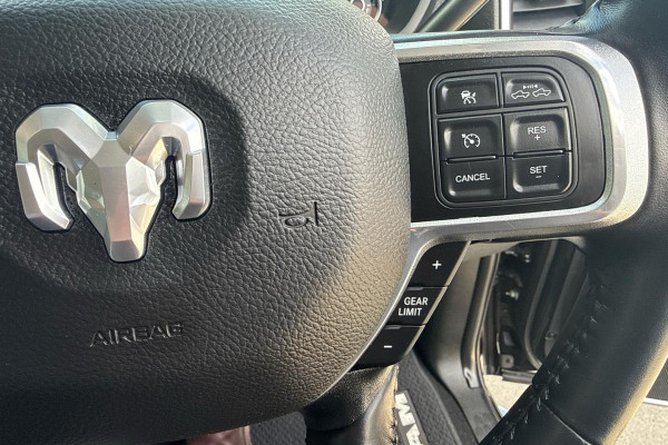 2022 Ram 2500 DJ Laramie Ute Image 21