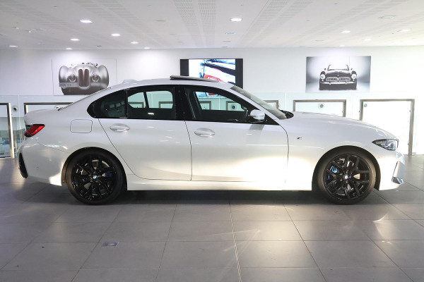 2026 MY25 BMW 3 Series G20 LCI II 330i M Sport Sedan image 7