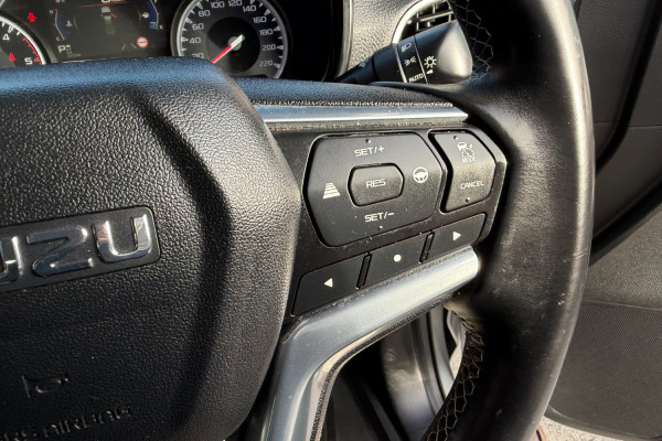 2021 MY22 Isuzu D-MAX RG LS-U Ute Image 21