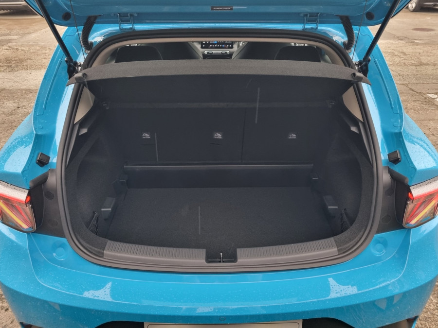 2026 MG MG4 EV Urban AH4E Essence 54 Hatch Image 17