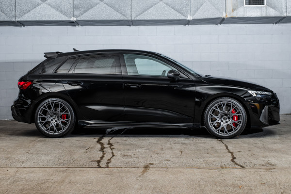 2025 MY26 Audi RS 3 GY  Hatch image 3