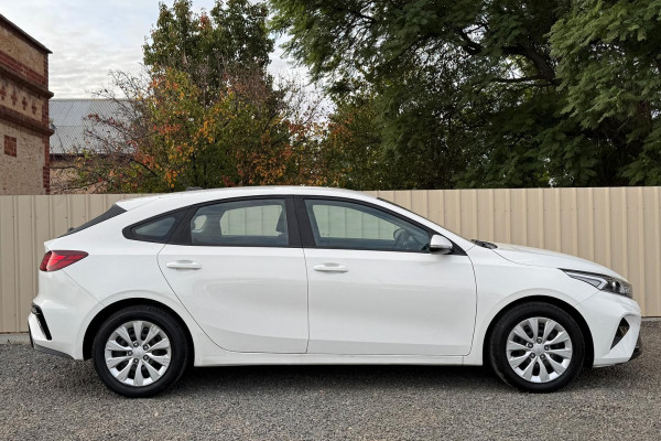2021 MY1  Kia Cerato BD Sport Hatch