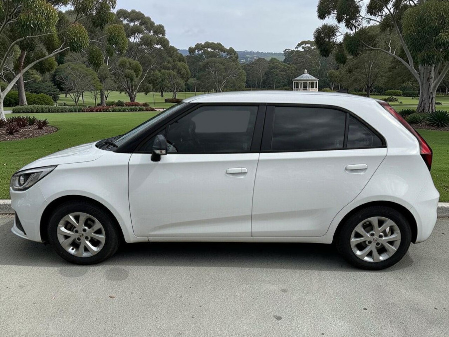 2021 MG MG3 SZP1 Core Hatch Image 6