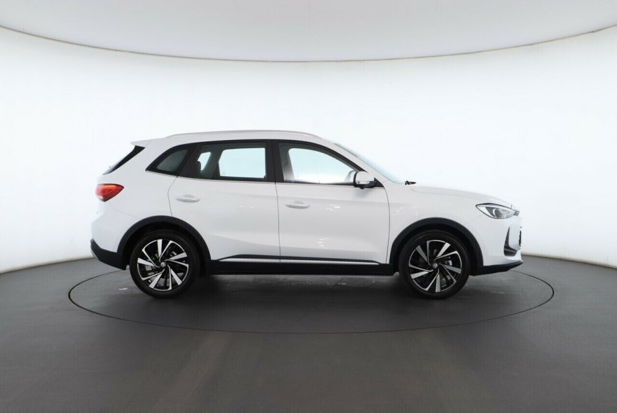 2025 MG ZS ZS32 Essence Hybrid+ SUV Image 7