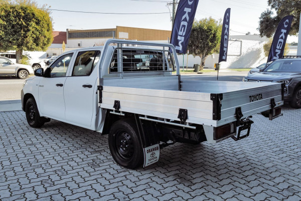 2019 Toyota HiLux TGN121R WorkMate Ute Image 5