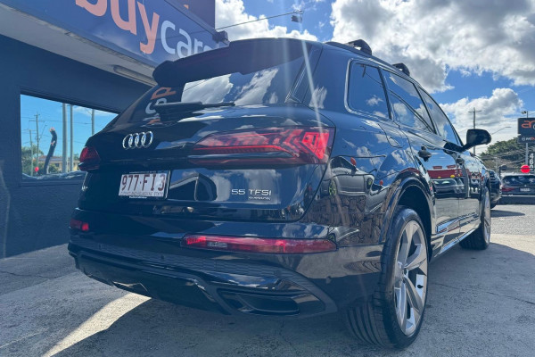 2022 Audi Q7 4M 55 TFSI S line SUV Image 6