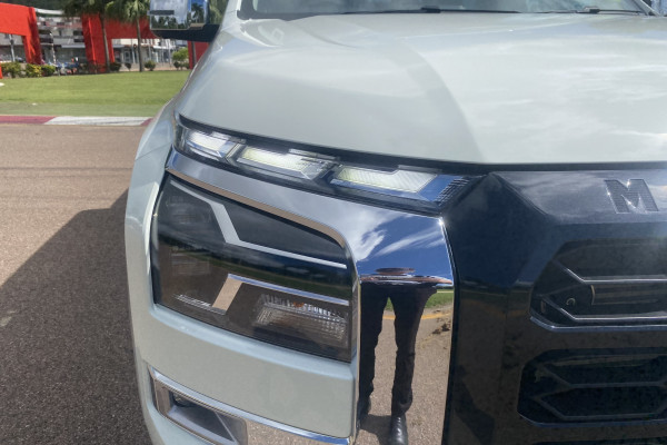 2025 Mitsubishi Triton MV GLS Ute Image 9