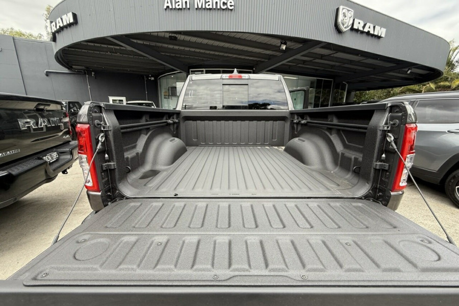 2024 Ram 1500 DT Big Horn Crew Cab Image 16