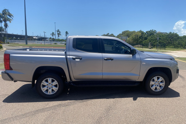 2026 Mitsubishi Triton MV GLX+ Ute Image 7