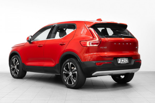 2022 Volvo XC40 XZ T4 Inscription Petrol AWD SUV Image 6