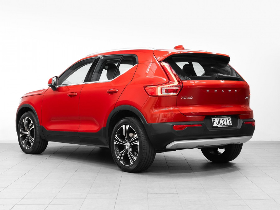 2022 Volvo XC40 XZ T4 Inscription Petrol AWD SUV Image 6