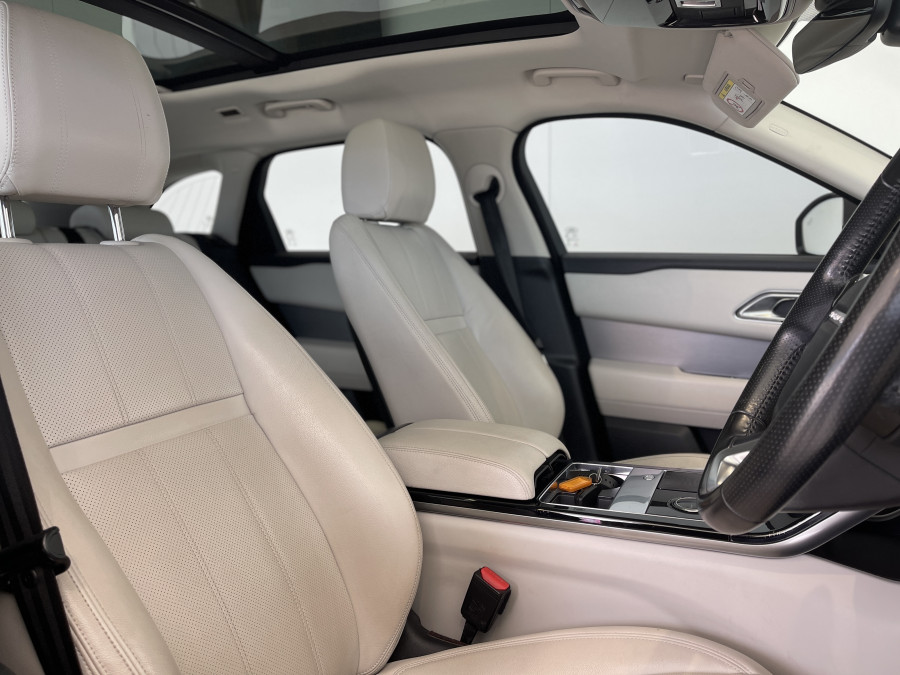 2017 MY18 Land Rover Range Rover Velar L560 D300 SE SUV Image 23