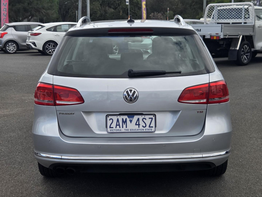 2011 MY12 Volkswagen Passat Type 3C 118TSI Wagon Image 3