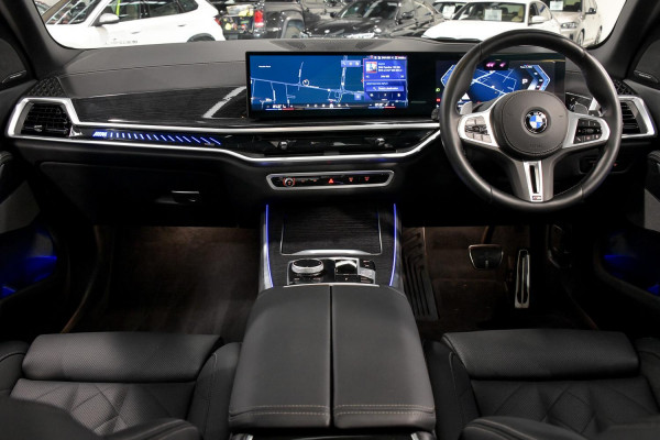 2024 BMW X5 G05 LCI M60i SUV image 4