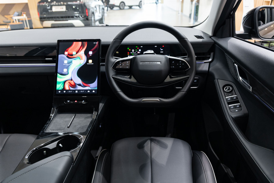 2026 Jaecoo J5  EV Summit SUV