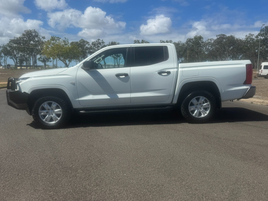 2024 Mitsubishi Triton MV GLX+ Ute Image 6