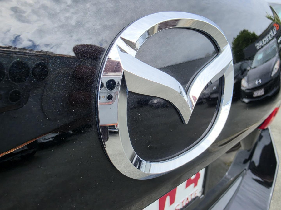 2024 Mazda 2 DL Series G15 GT Sedan Image 13