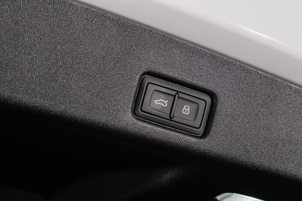 2025 Audi Q5 GU TDI 150kW Sport SUV image 17