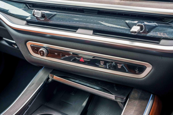 2026 BMW X5 G05 LCI xDrive50e M Sport SUV image 21