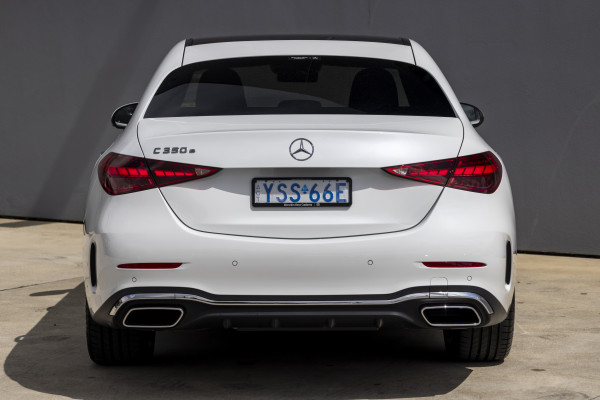 2025 Mercedes-Benz C-Class W206 C350 e Sedan image 4