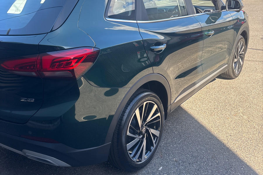 2025 MG ZS ZS32 Essence Turbo SUV Image 23