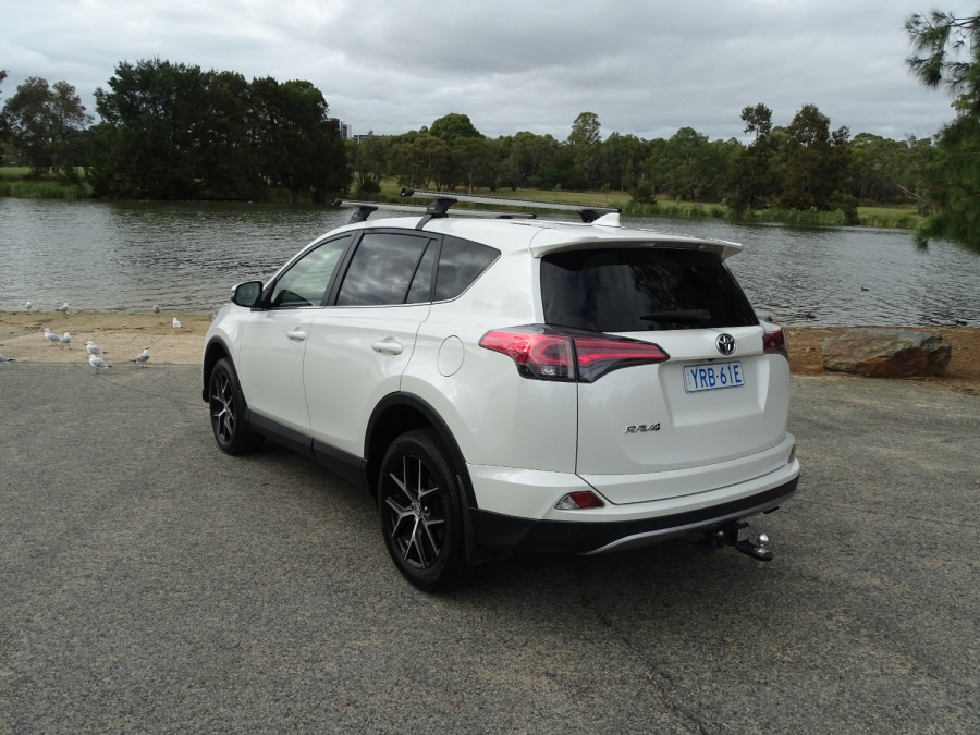 2018 Toyota RAV4 ASA44R GXL SUV Image 5