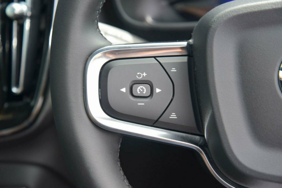 2024 MY25 Volvo EX40 No Series Ultra Twin Motor Performance SUV Image 15