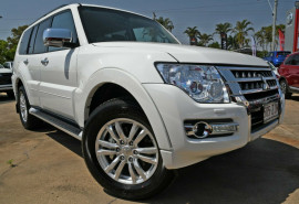 Mitsubishi Pajero GLS NX