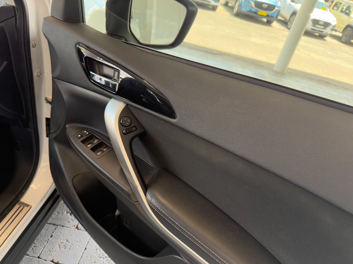 2018 MY19 Mitsubishi Eclipse Cross YA Black Edition SUV Image 22