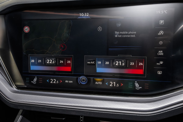 2022 Volkswagen Touareg CR 210TDI R-Line SUV image 16
