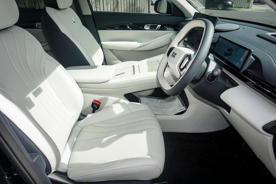 2026 Geely Starray EM-i P145 Inspire SUV Image 6