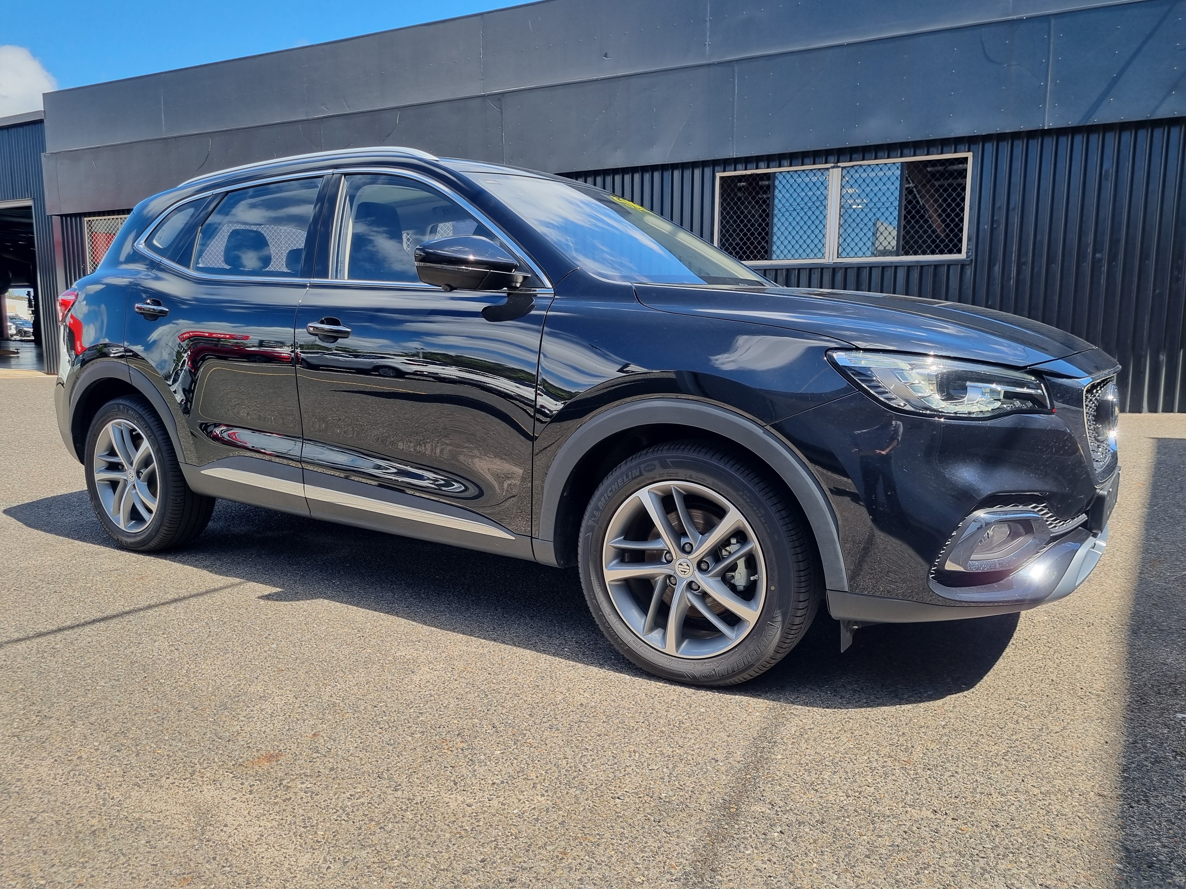 2022 MG HS SAS23 Essence SUV Image 3
