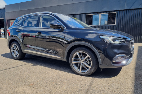 2022 MG HS SAS23 Essence SUV Image 3
