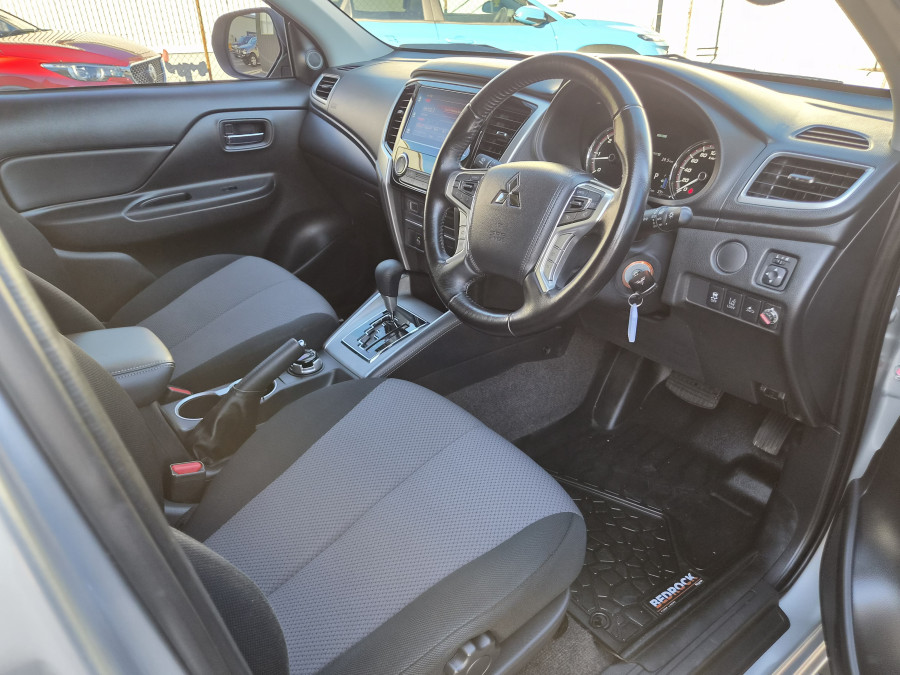 2021 MY22 Mitsubishi Triton MR GLX-R Ute Image 13